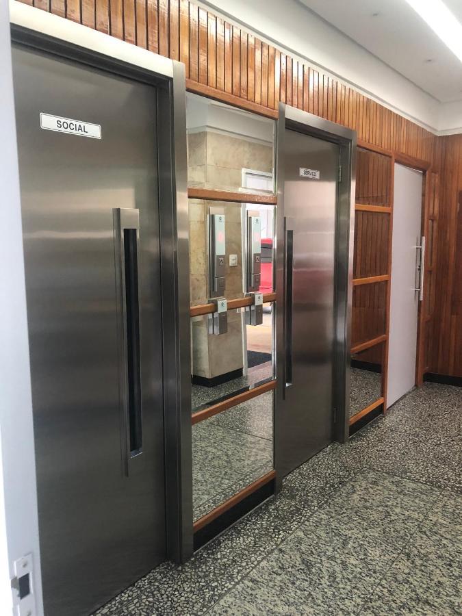 Apartamento no Guarujá em Pitangueiras Esterno foto